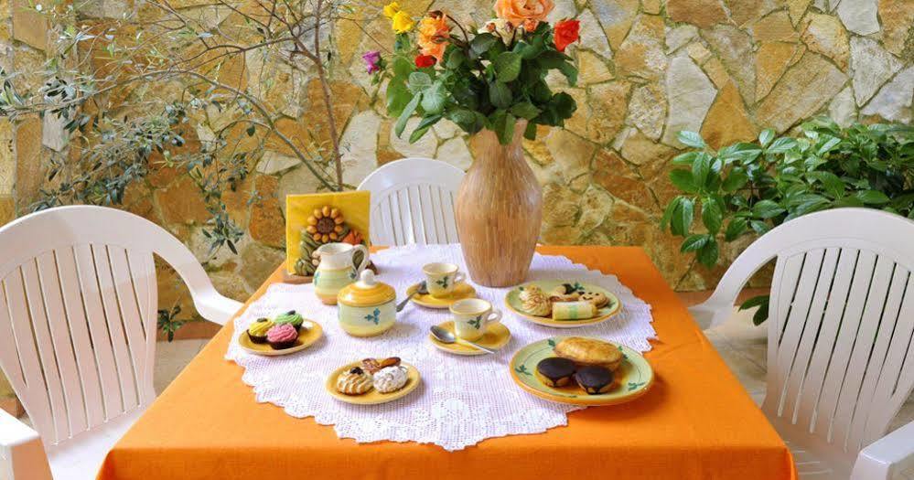 Barocco.Oberdan Bed and Breakfast Lecce Eksteriør billede